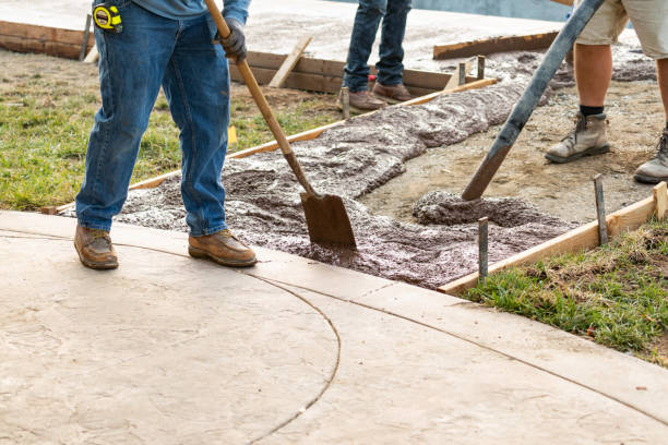 Best Commercial Concrete Services in Deephaven, MN
